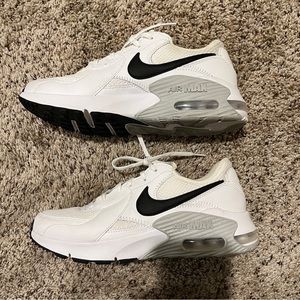 Nike AIR MAX EXCEE 8.5 Women